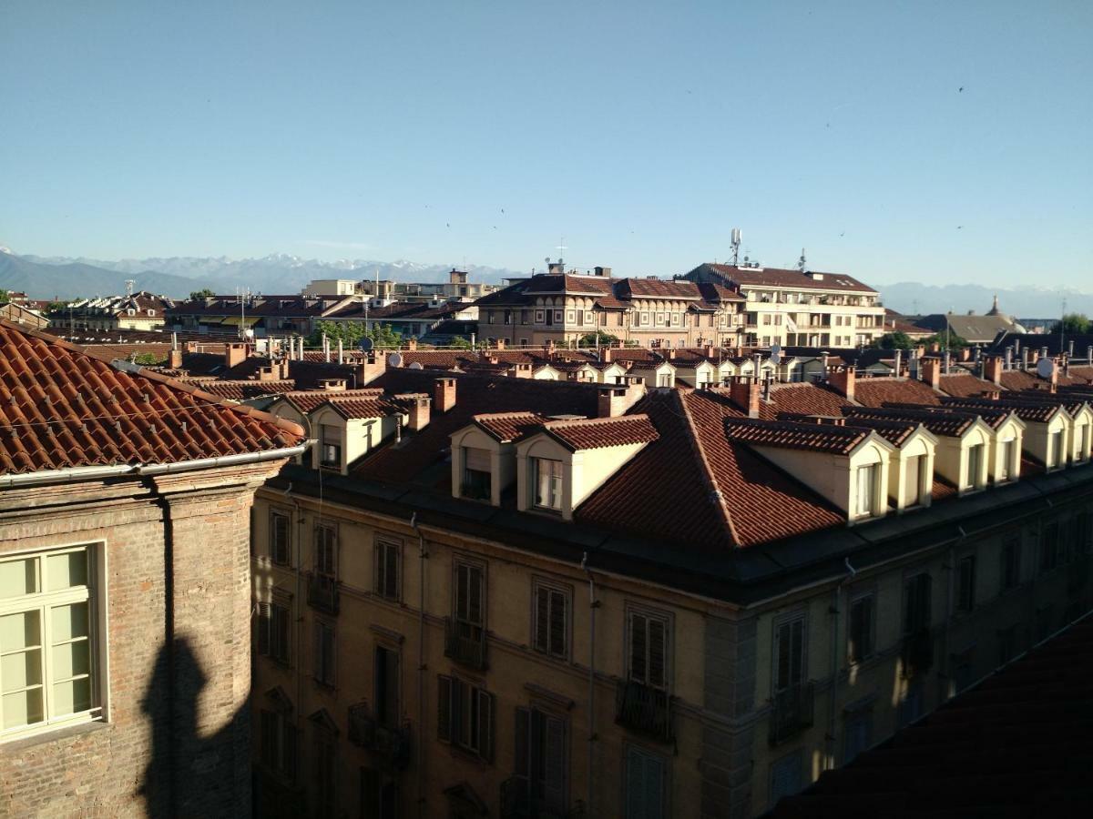 Un Soffice Nido Nel Cuore Di Torino Luaran gambar